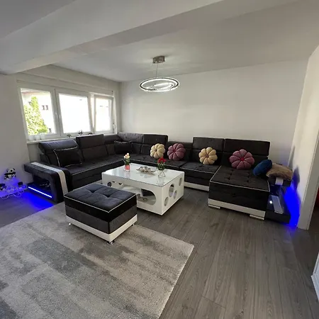 Rejjan Apartment *